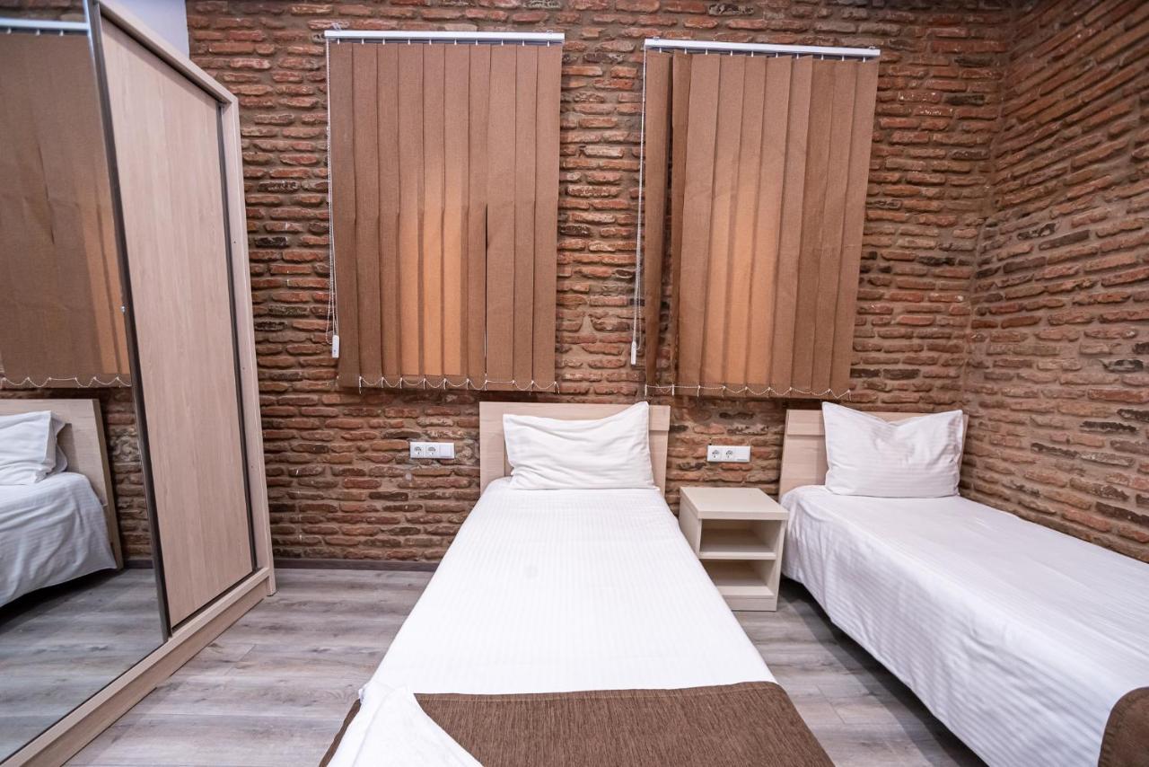 Tiflis Hotel Εξωτερικό φωτογραφία