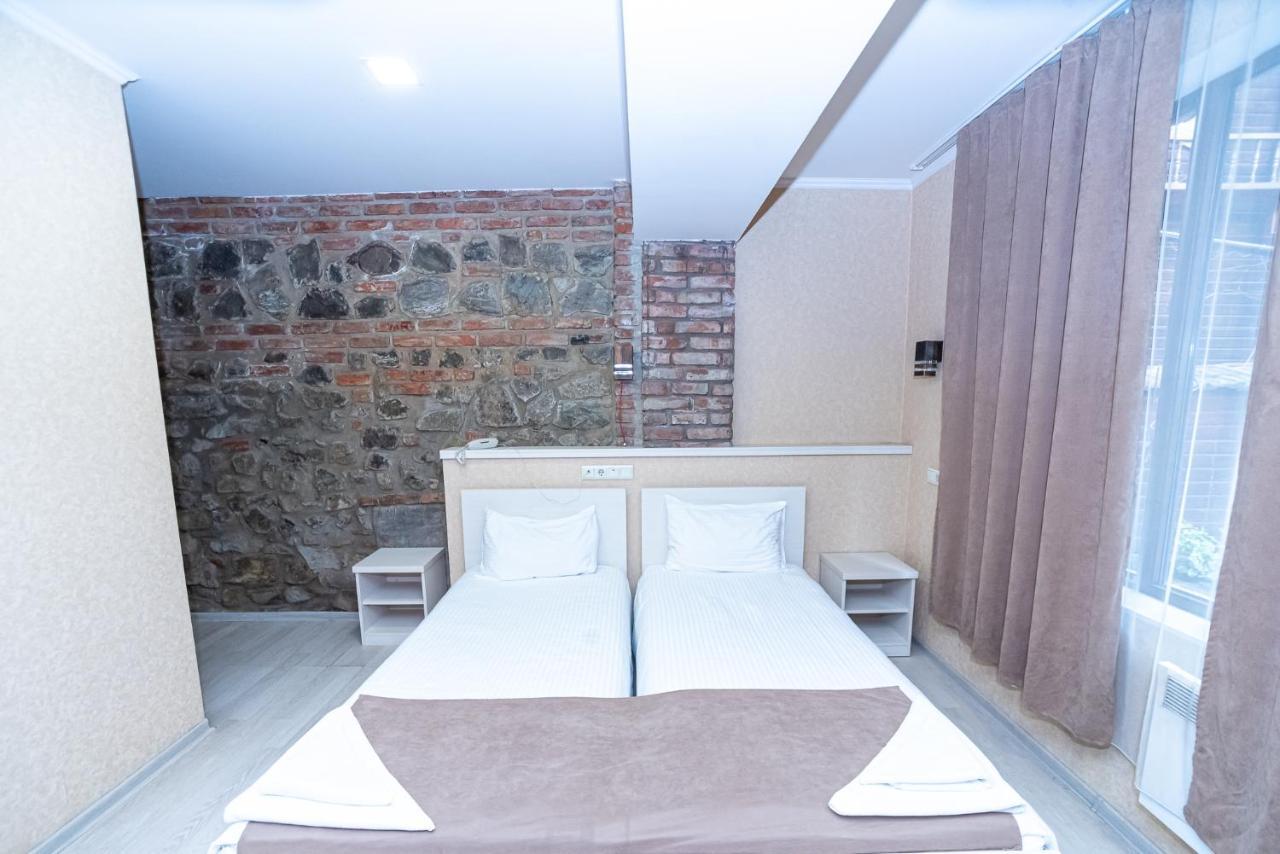 Tiflis Hotel Εξωτερικό φωτογραφία
