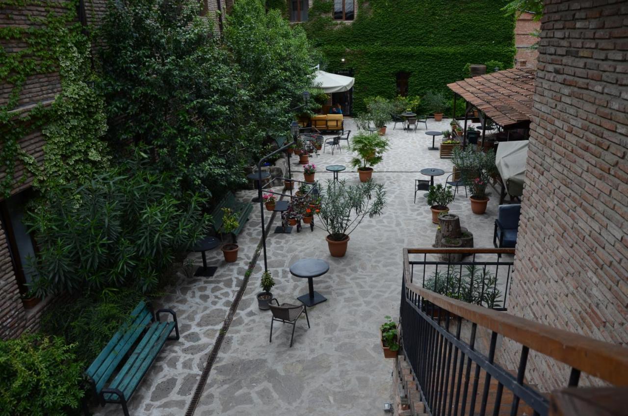 Tiflis Hotel Εξωτερικό φωτογραφία